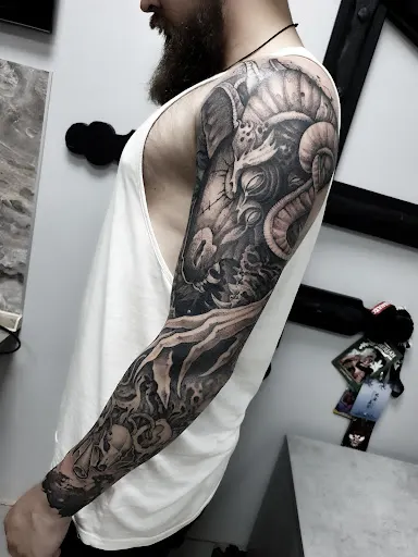 Miosumi Tattoo Studio